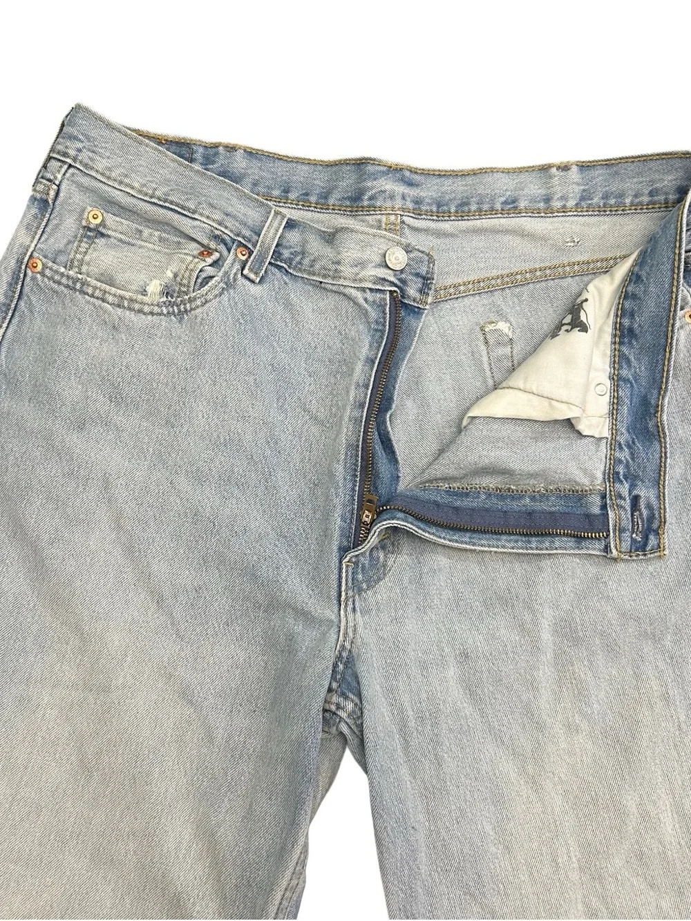 Vintage Levis 550 Jeans Men’s 40x30 Relaxed Baggy Fit Light Wash Denim Y2K